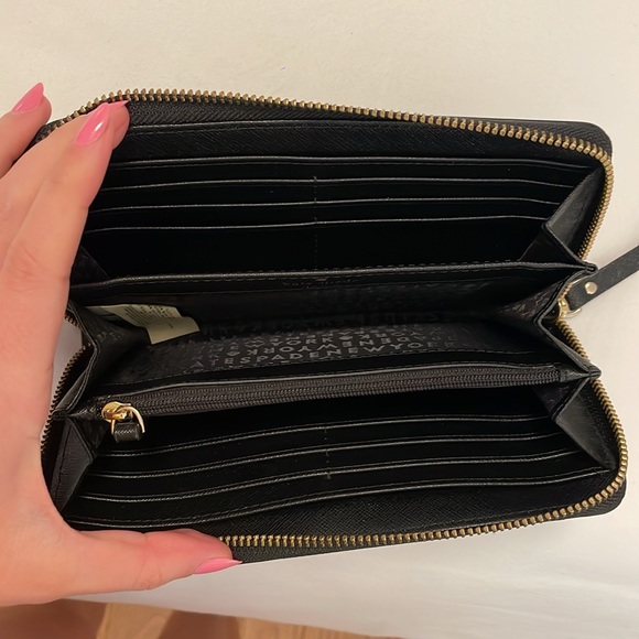 Kate Spade Wallet - Picture 3 of 4